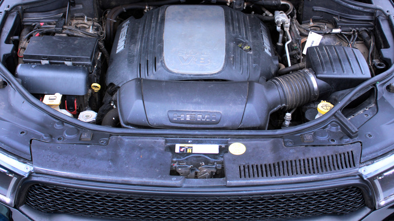 A pre-Eagle Chrysler/Mopar 5.7-liter V8 under the hood of a Chrysler vehicle.