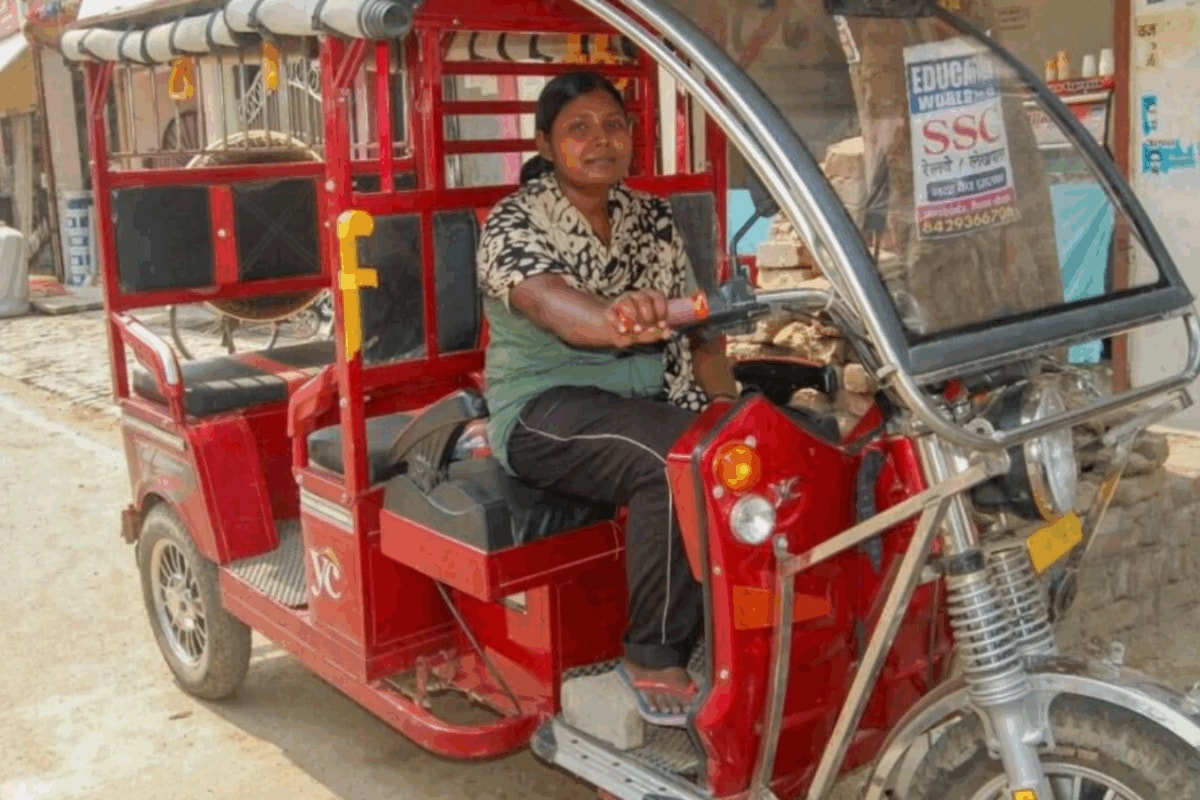 Pink e-rickshaws for Thane & other Mumbai suburbs: Routes, subsidy ...