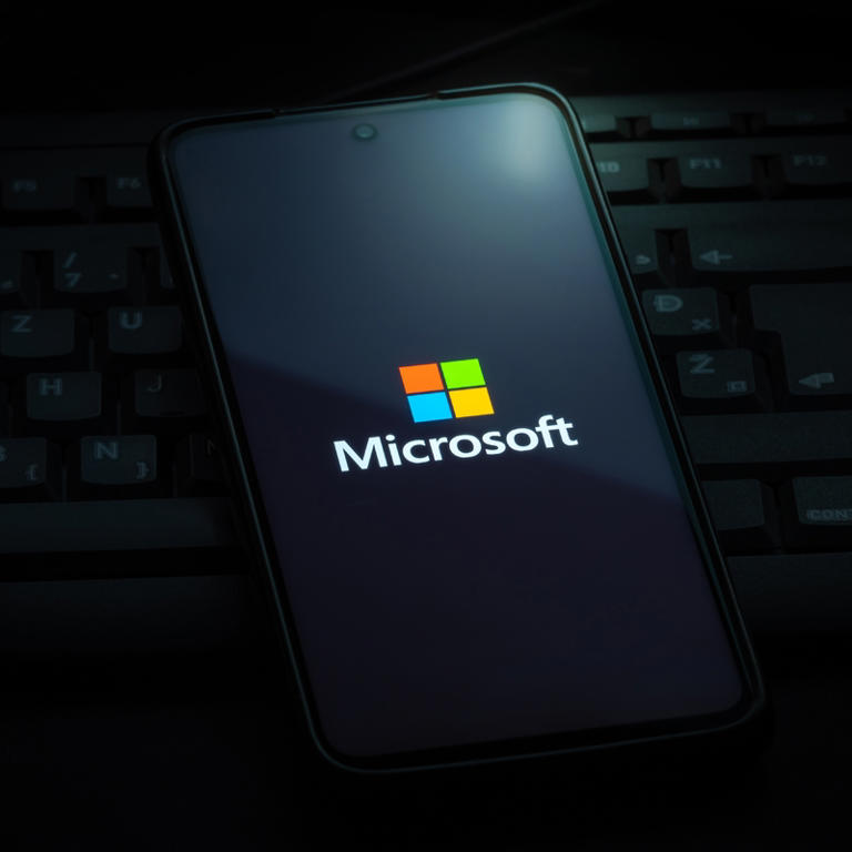 Microsoft abandonne 50 produits en 2026 : vos logiciels sont-ils sur la ...