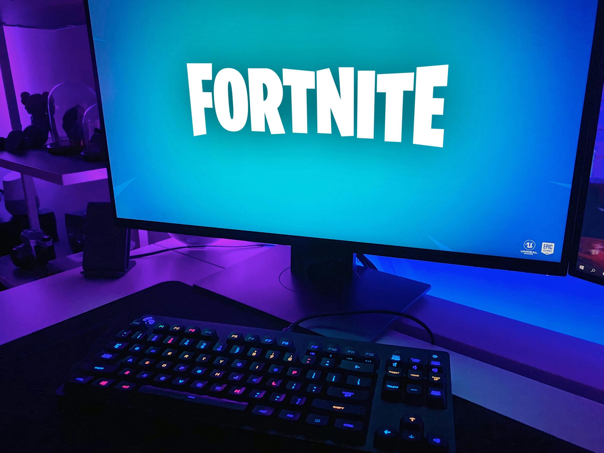 'Fortnite Hot Bat Summer' collection raises eyebrows due to revealing