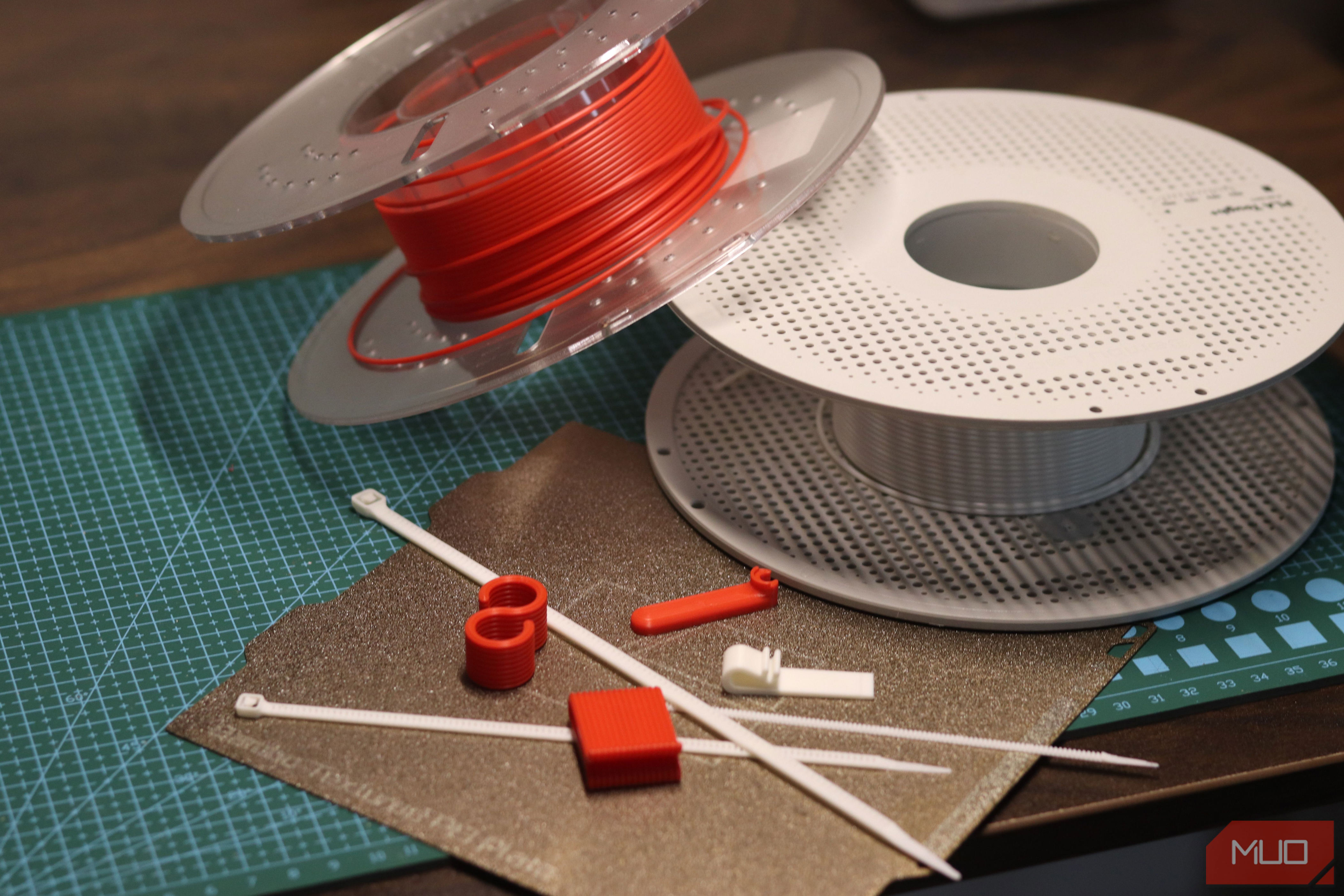 Your 3D printer has a filament problem, and these tiny prints solve it perfectly