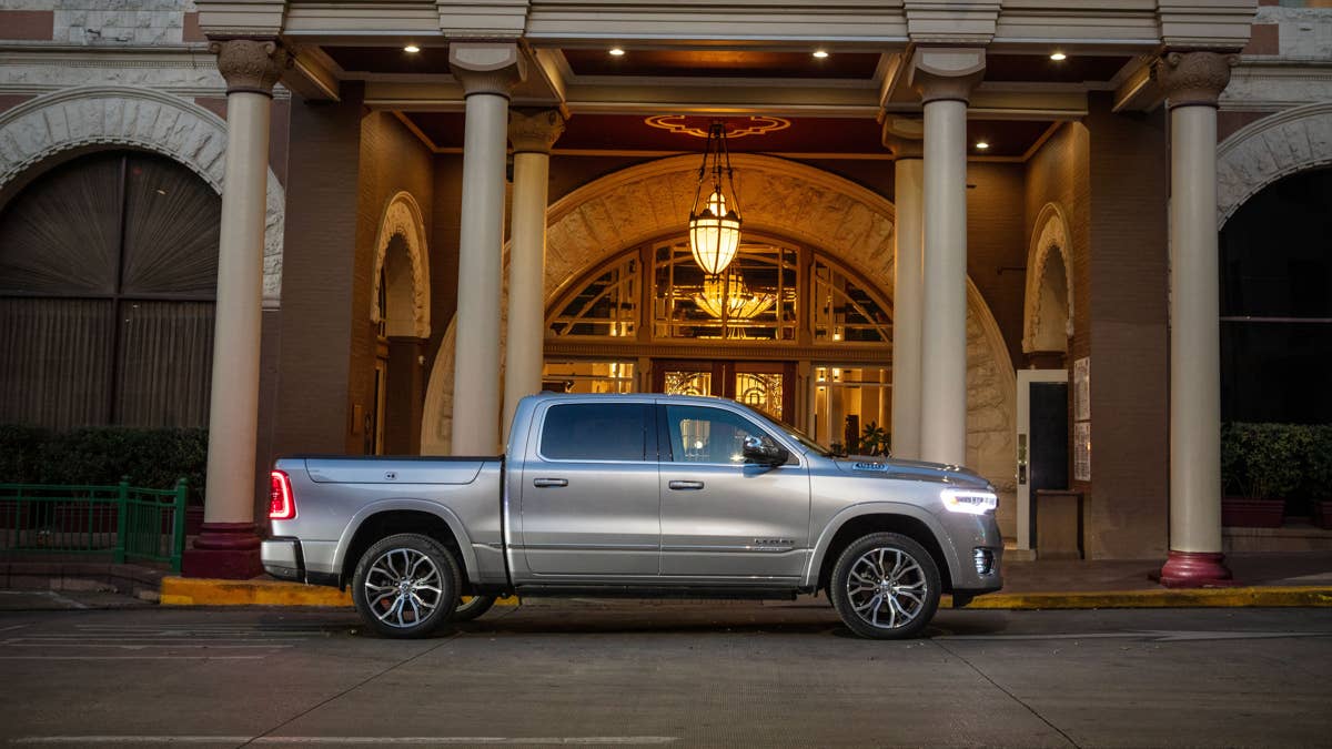 2025-ram-1500-tungsten