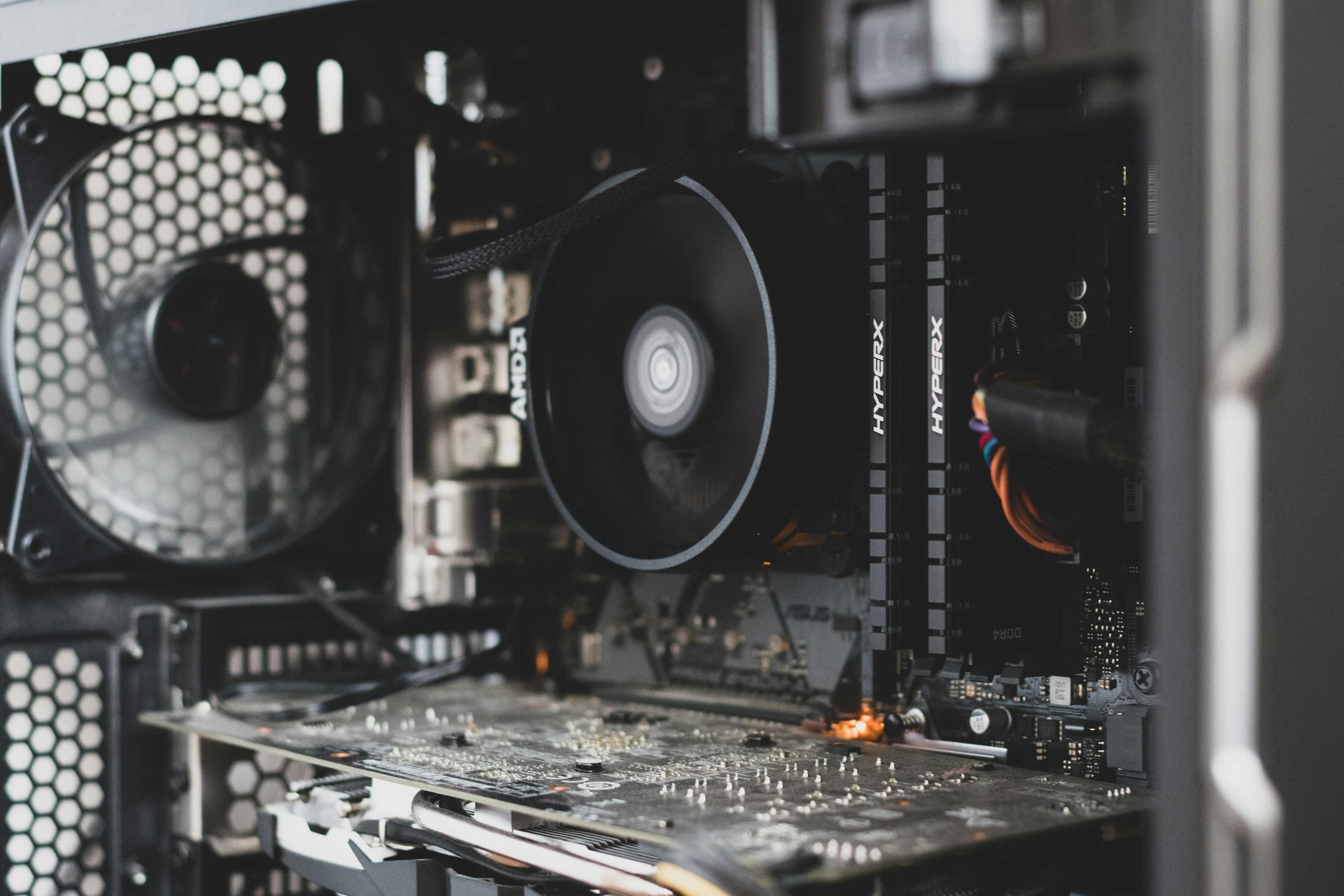 These free apps make it easy to check CPU temps and PC health