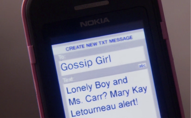 Editor explains why texting in TV shows and movies looks so fake
