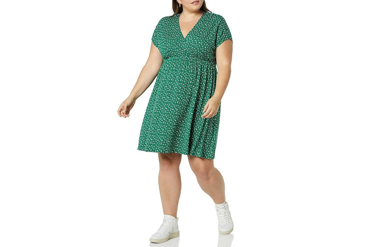 Amazon Essentials Women's Surplice V Neck Swing Dress