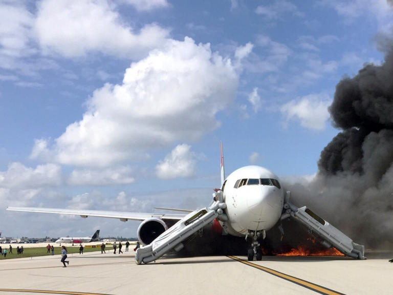 The FAA says passengers are making a dangerous mistake during aircraft ...