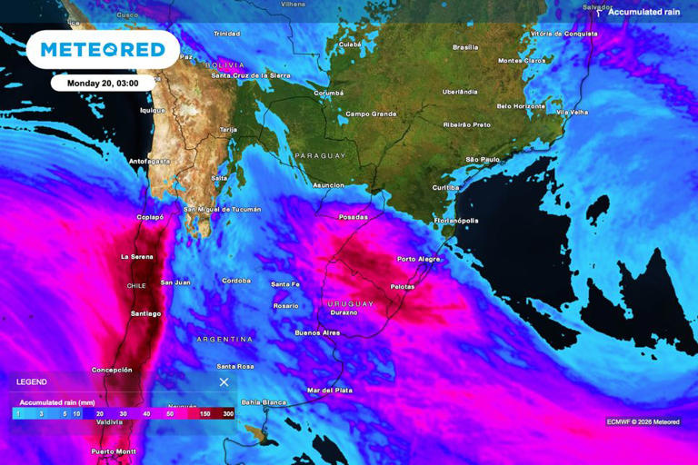 Até a madrugada de segunda-feira, a chuva mais volumosa se concentra sobre o Rio Grande do Sul e o Uruguai, elevando o risco de encharcamento, erosão e paralisação do manejo nas culturas de inverno.