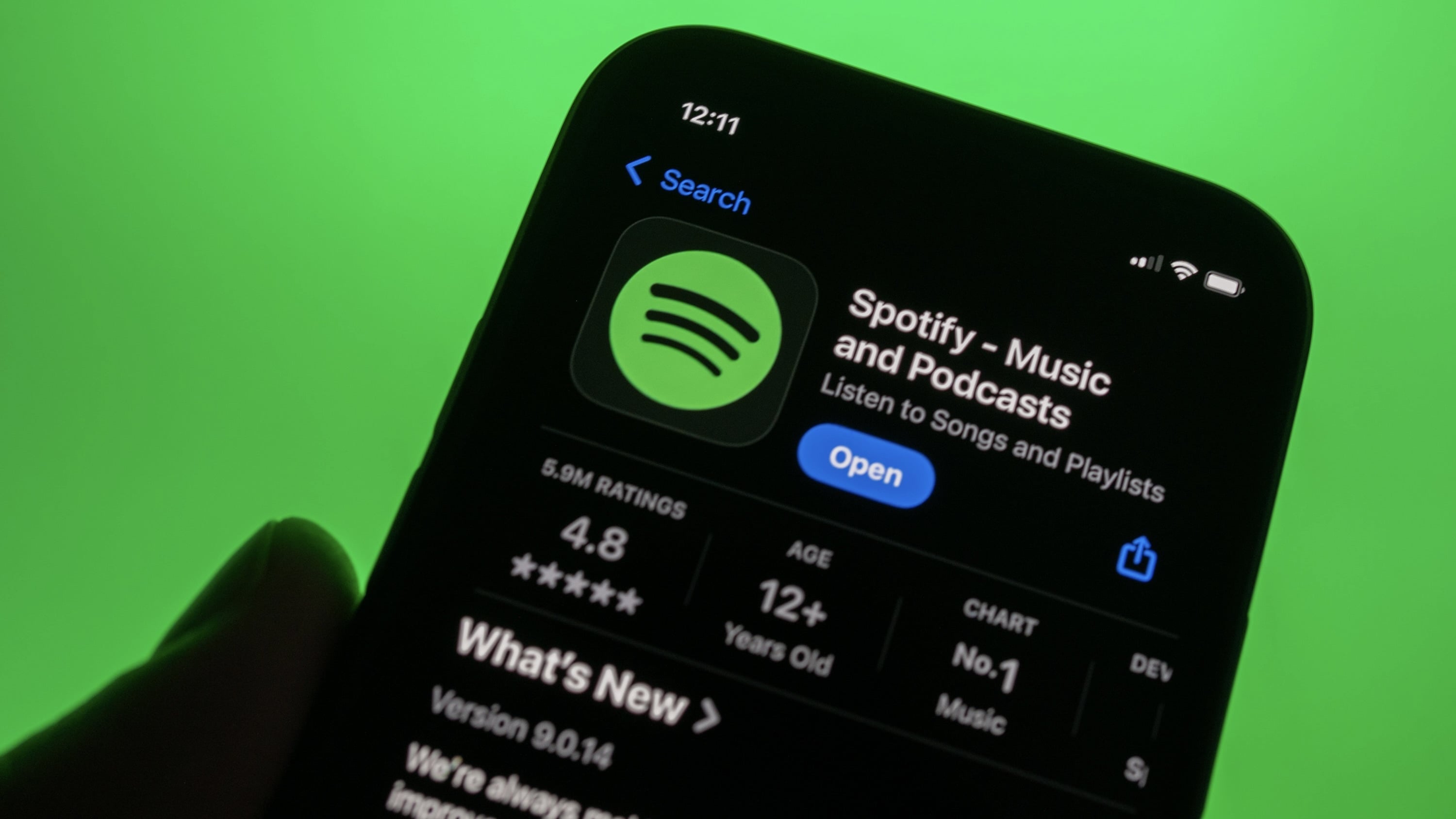 You can now talk to Spotify (and you might actually want to)