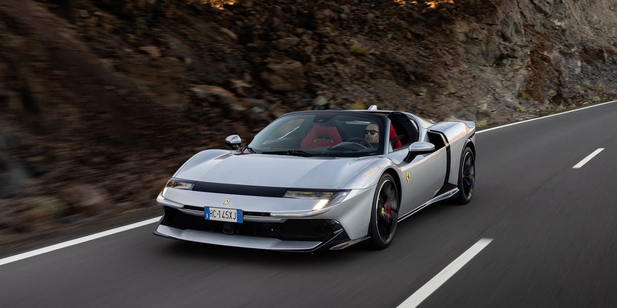 2027 Ferrari 849 Testarossa Spider Exterior Photos