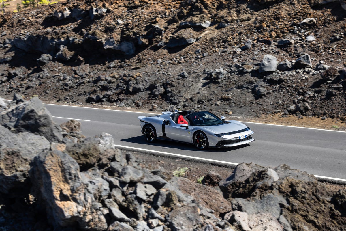 See Exterior Pics of the 2027 Ferrari 849 Testarossa Spider