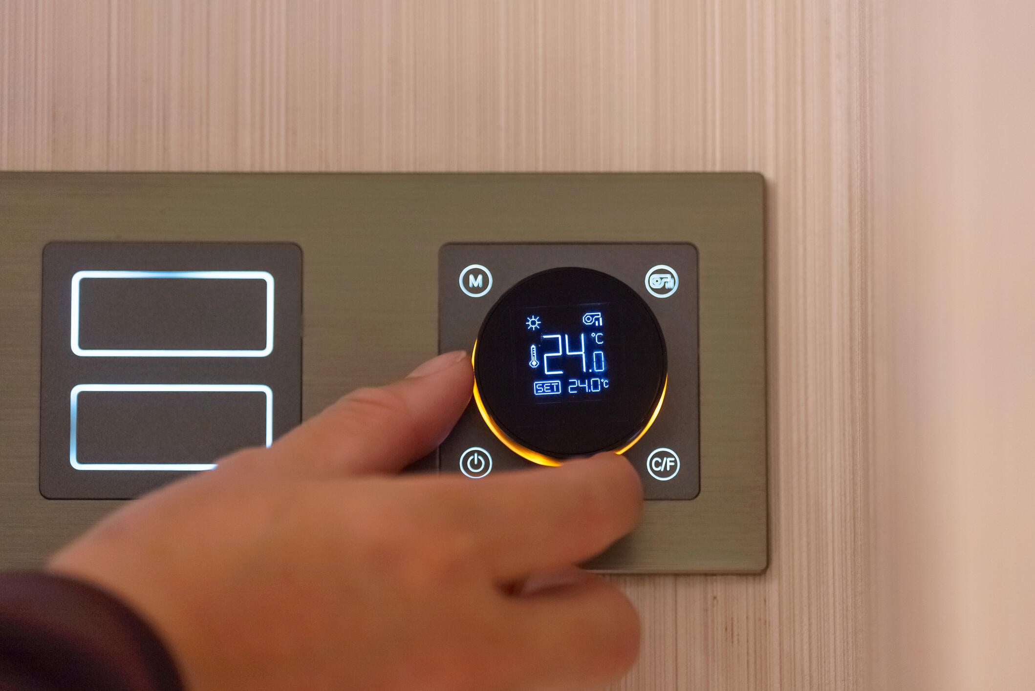 A smart thermostat could lower your electric bill, but the potential savings may not be what you'd expect. / Credit: dowell/Getty Images