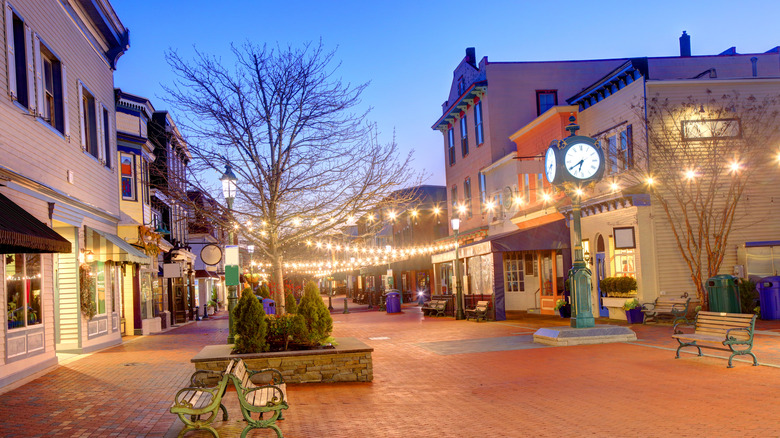 Downtown town square in Cape May, New Jersey