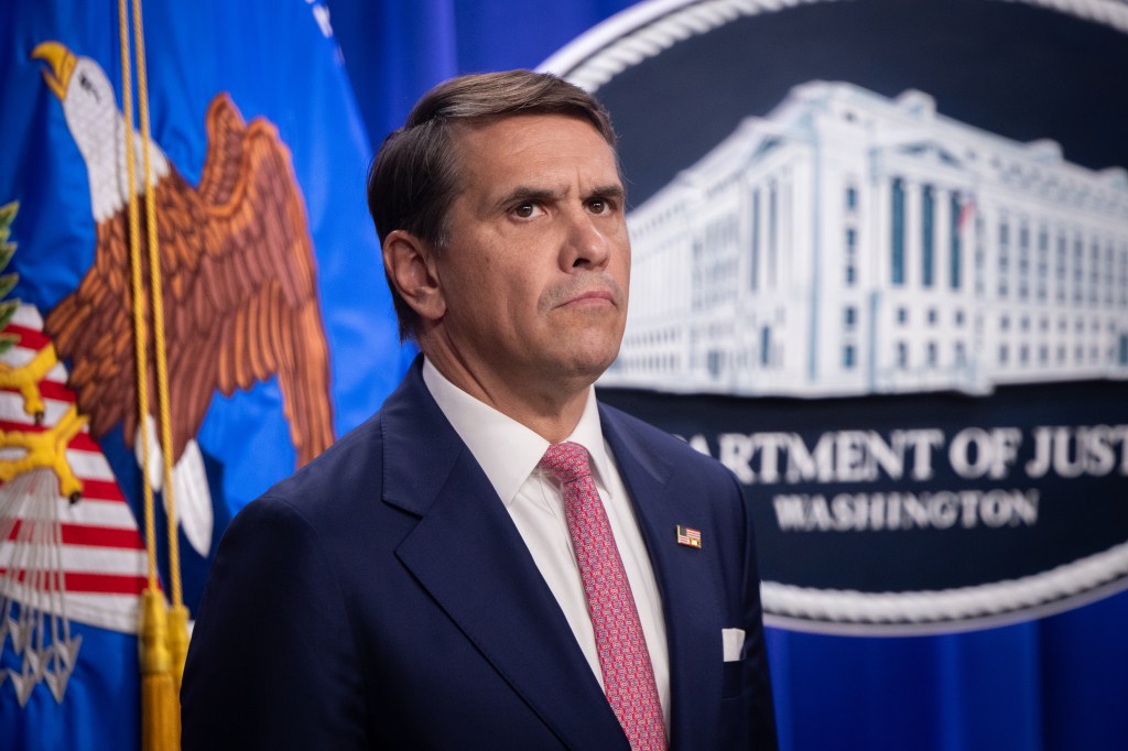Trump warns Iran war about to get ‘really bad'; 3 missing after San Francisco Bay tragedy