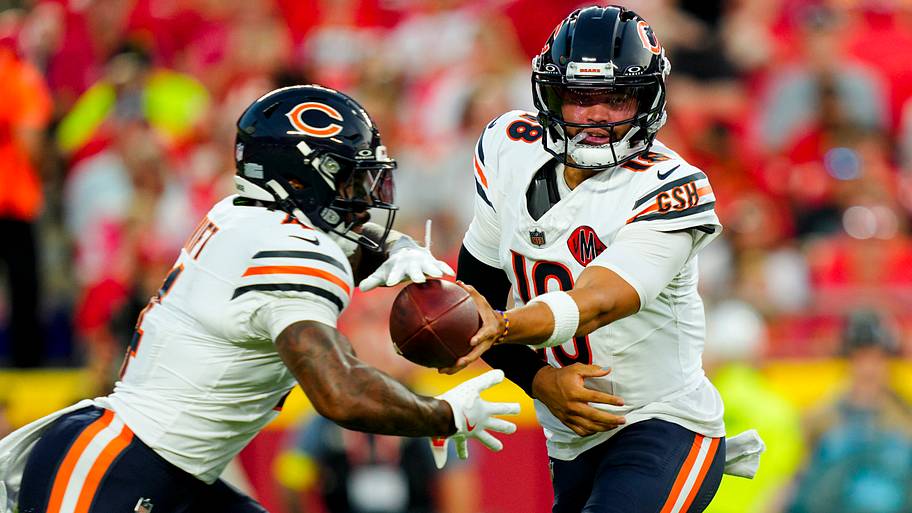 Bears' offensive triplet gets impressive showing of respect despite ...
