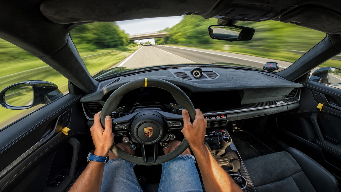 Porsche 992 GT3 RS high speed run on the unlimited autobahn