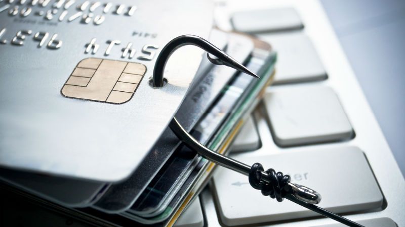New phishing campaign hits LastPass, Bitwarden users