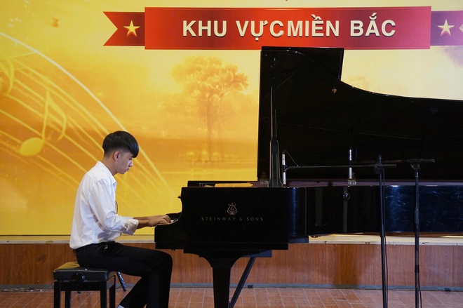 Nhiều thí sinh nước ngoài tham gia Yoshine Music Festival