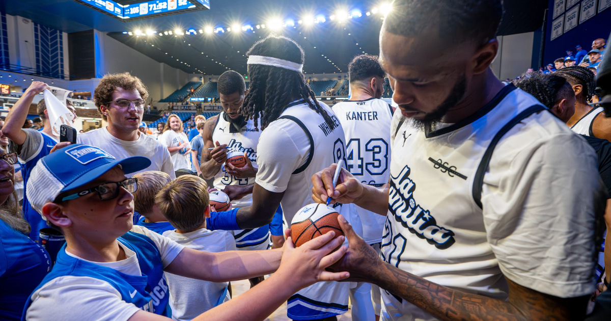 Quade Green out, Archie Goodwin delayed as La Familia chases big names ...
