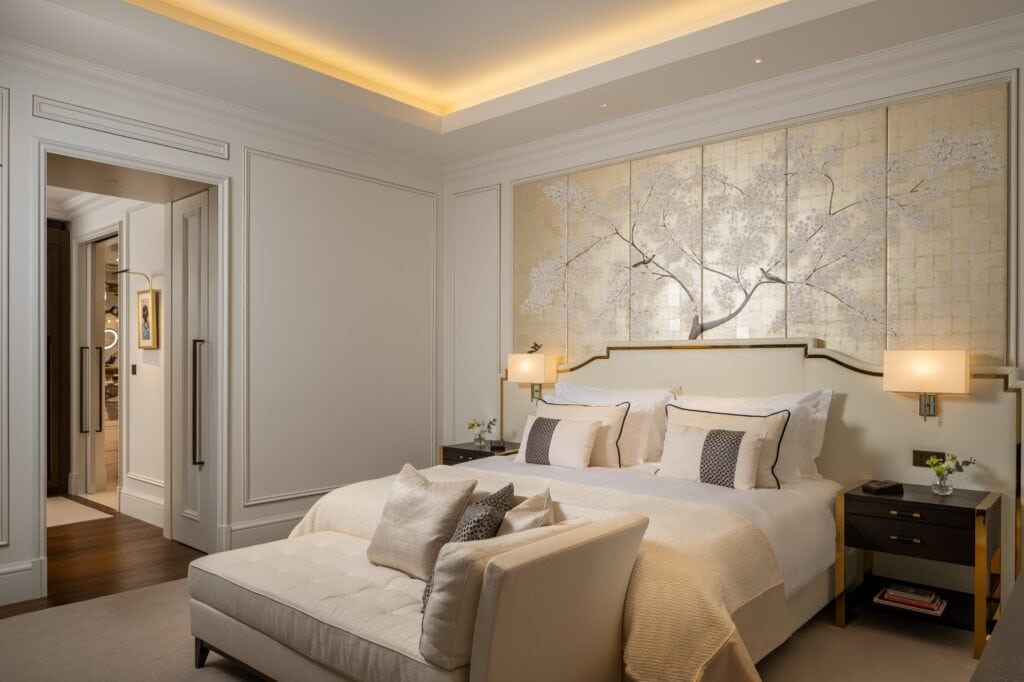 Corinthia Grand Hotel du Boulevard Bedroom