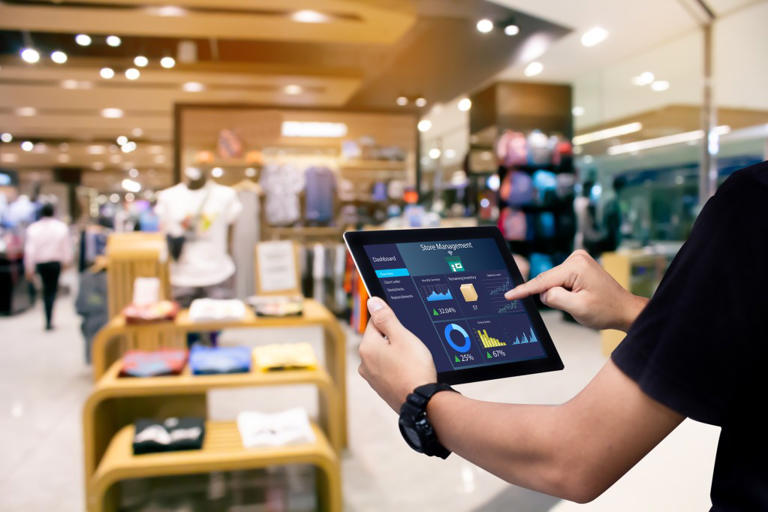 Retailers boost tech investments as AI and omnichannel rise