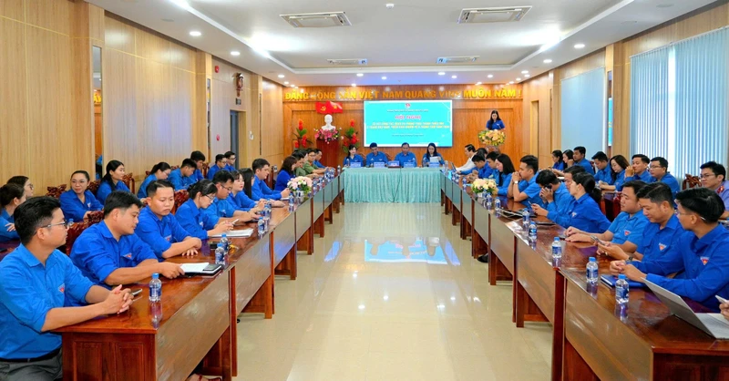 Lan tỏa tinh thần xung kích, tình nguyện của tuổi trẻ Cà Mau, Thái Nguyên