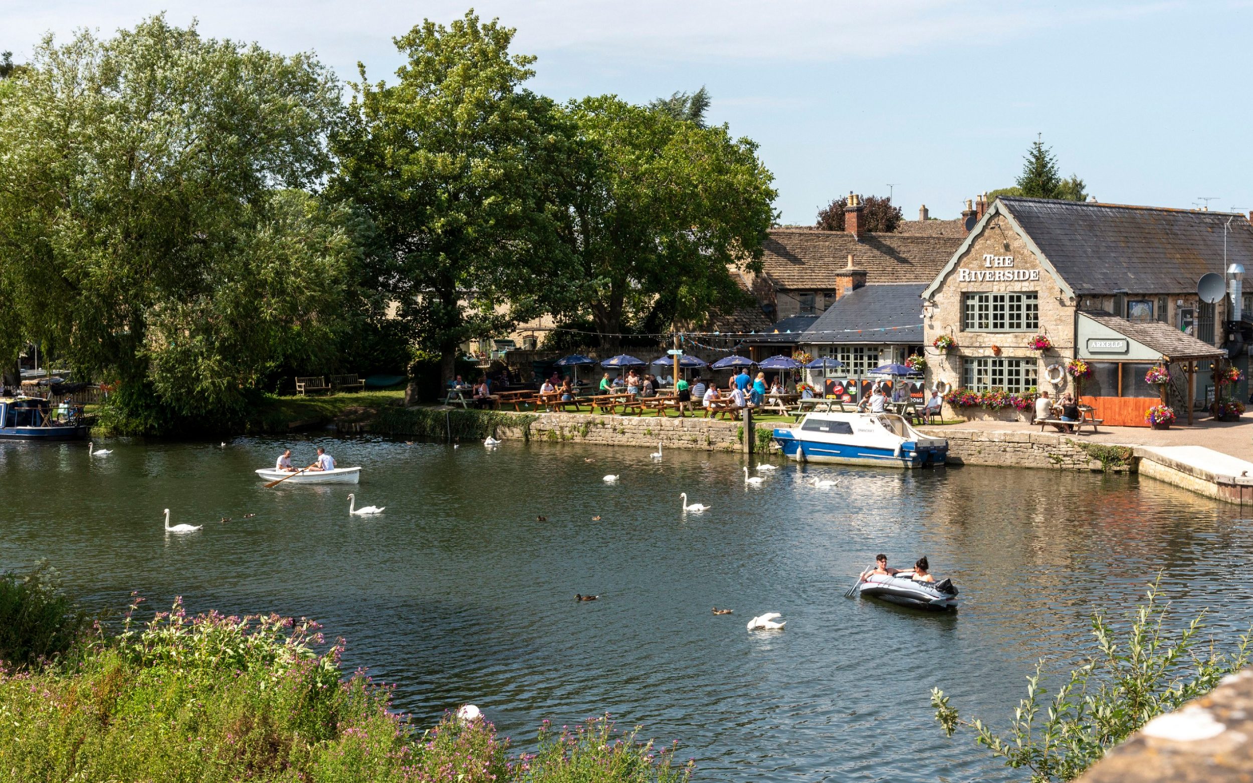 Lechlade, Gloucestershire