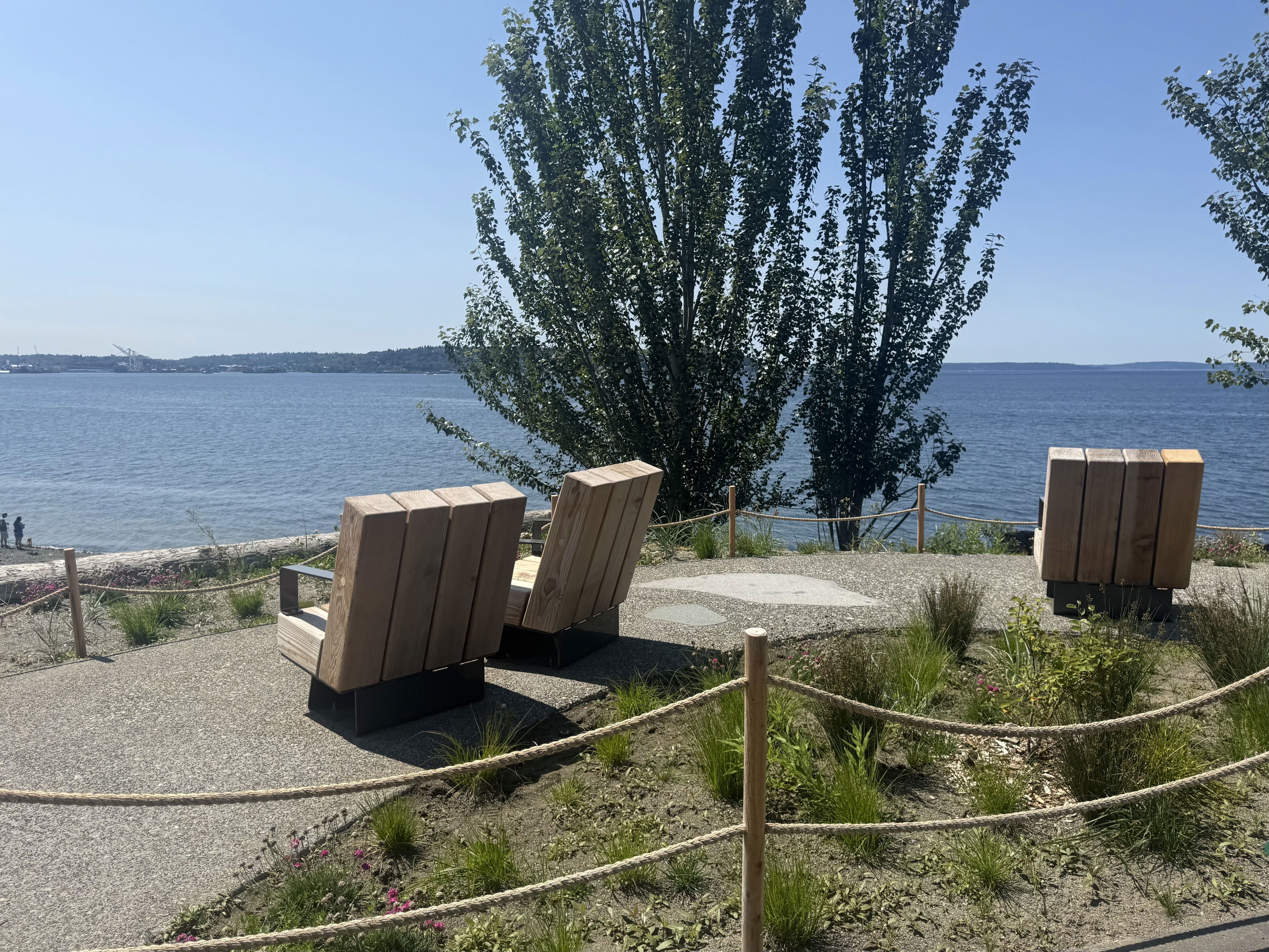 Seattle's new north waterfront trail has mountain views, beach access and coffee