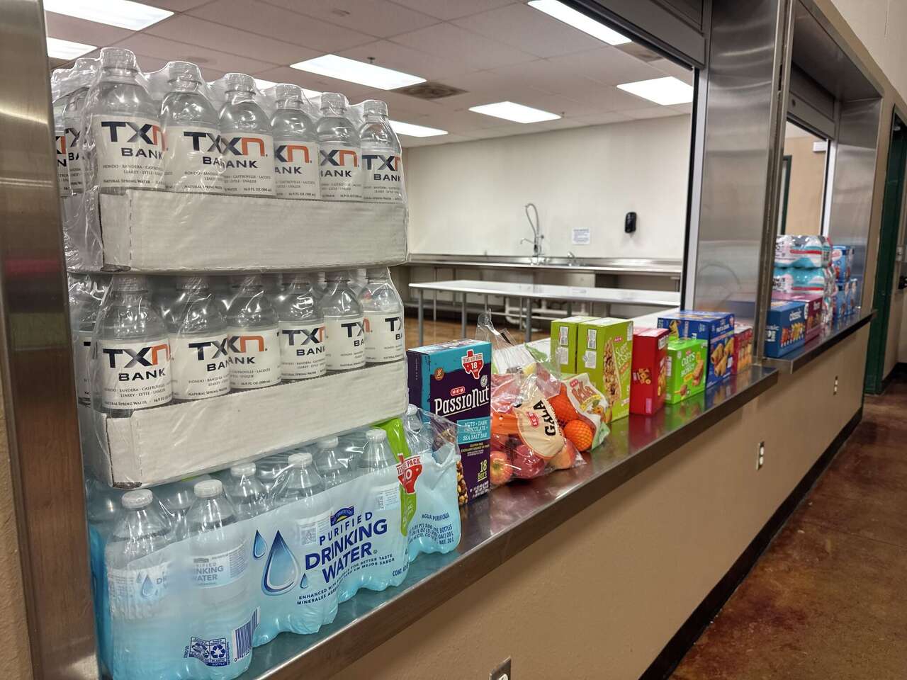 Nearly 30 rescued from high waters in Uvalde as temp shelter opens