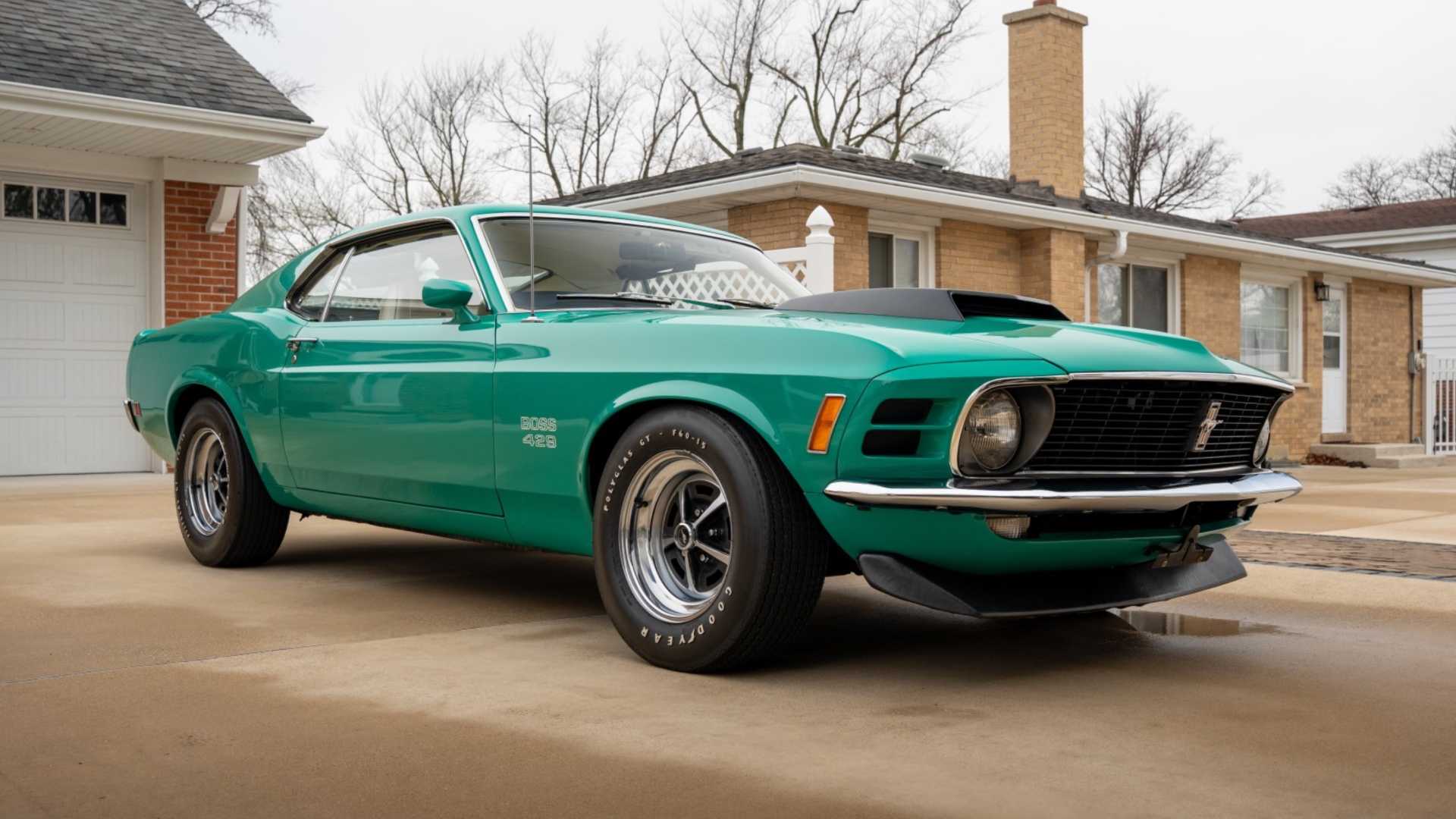 3/4 front view of 1970 Ford Mustang Boss 429 KK no. 2275