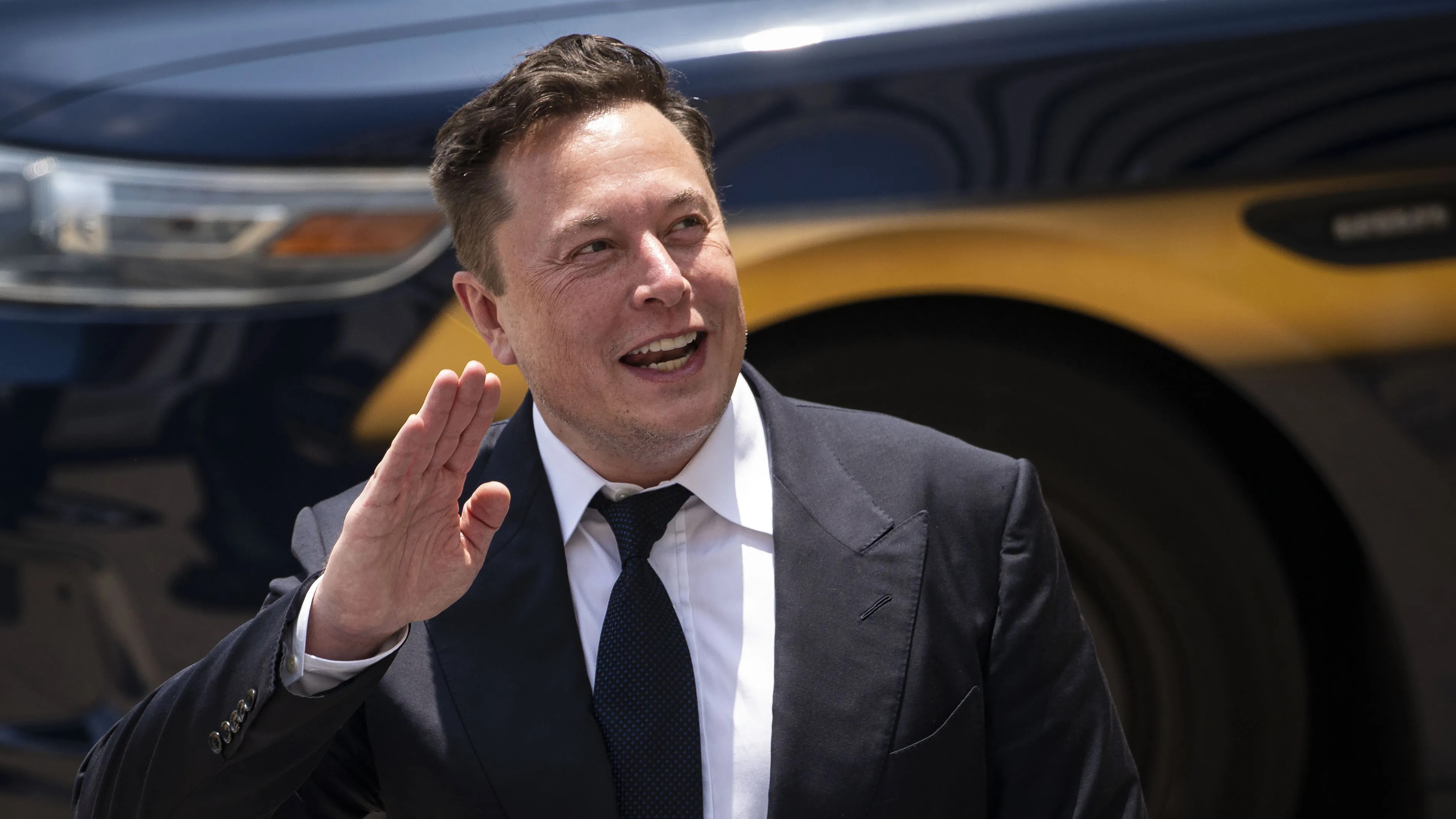 Elon Musk bet his last $40 million on two dying companies... then ...