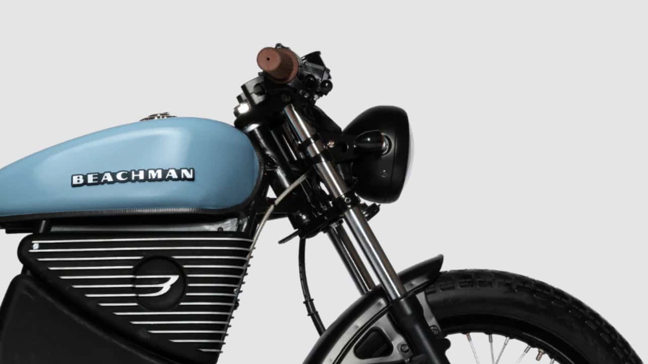 Beachman Aviator