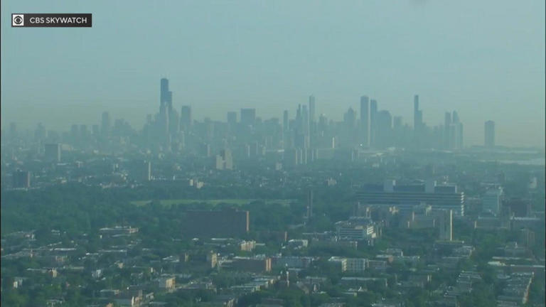 Chicago air quality alert extended as wildfire smoke from Canada ...