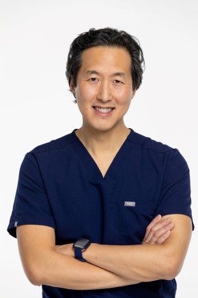 Plastic Surgeons vs. the Looksmaxxers