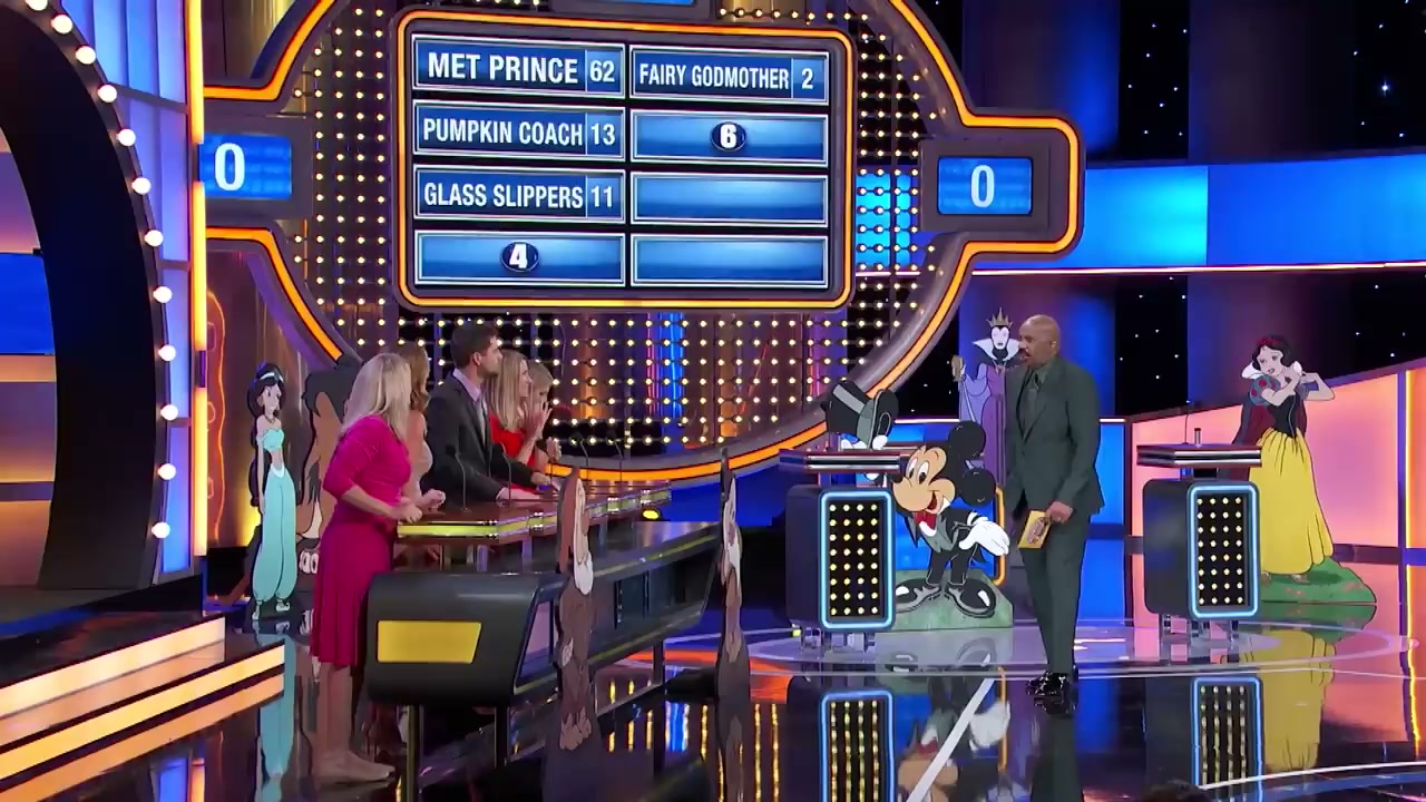 Bizarre answer! Zach baffles Steve Harvey!