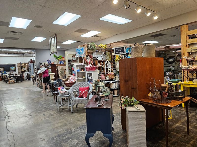 4. Decades Revisited, A Vintage Mall