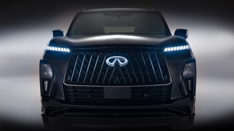2027 Infiniti QX80 Sport front end.