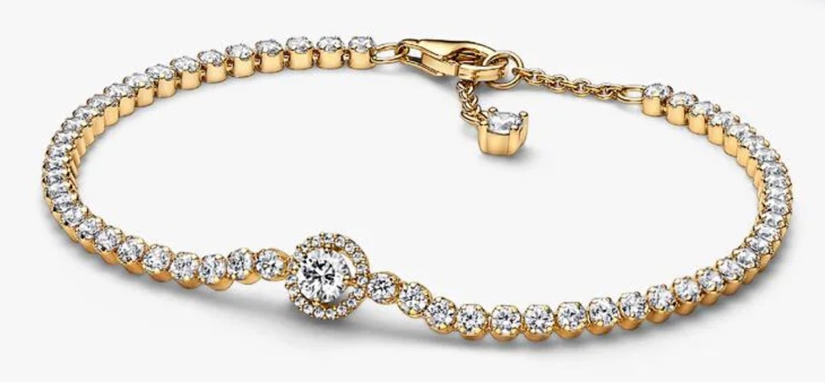 This Vintage-Style Jewelry Is Worth Investing In