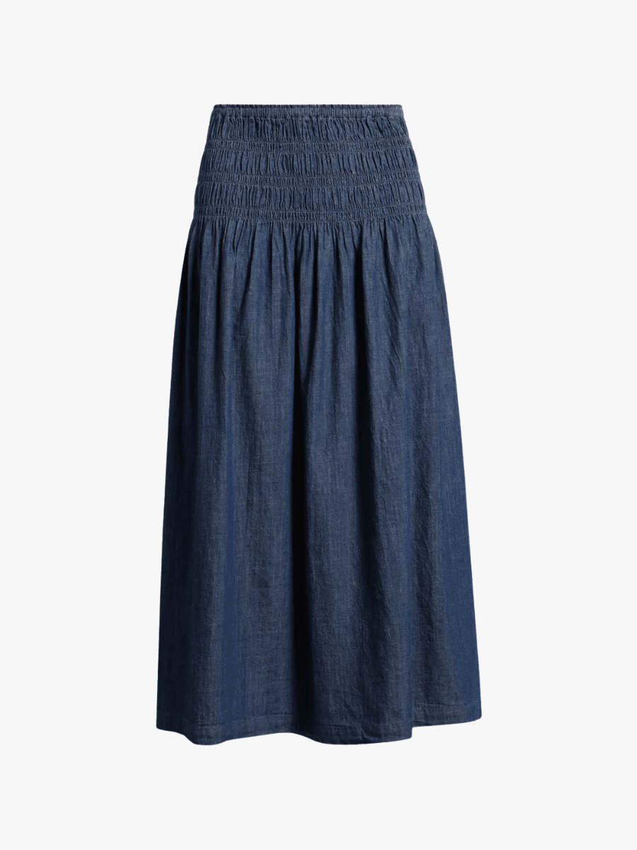 16 Best Petite Skirts That Actually Fit Women 5’4” and Under