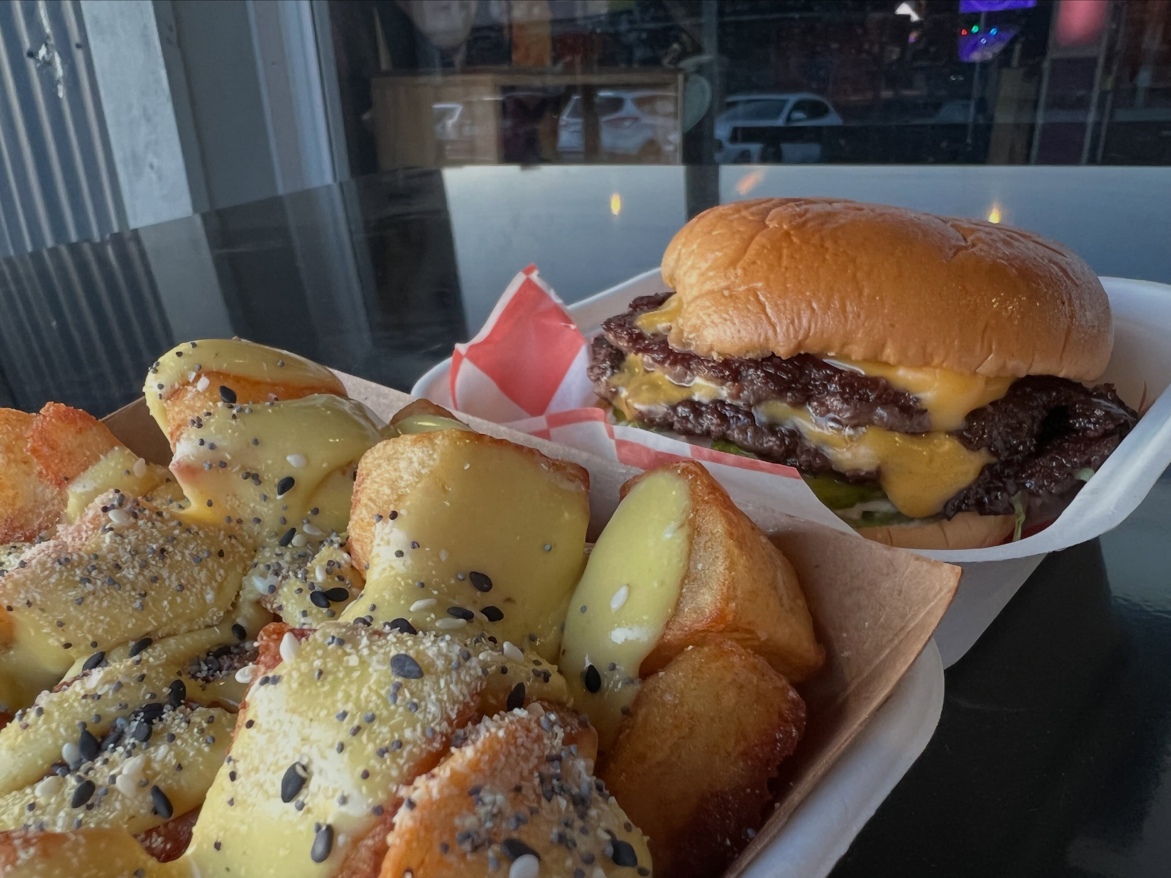 Kismet pop-up draws crowd at Al’s Bar