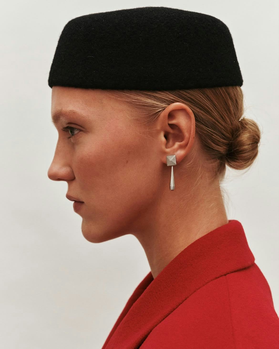 This Vintage-Style Jewelry Is Worth Investing In