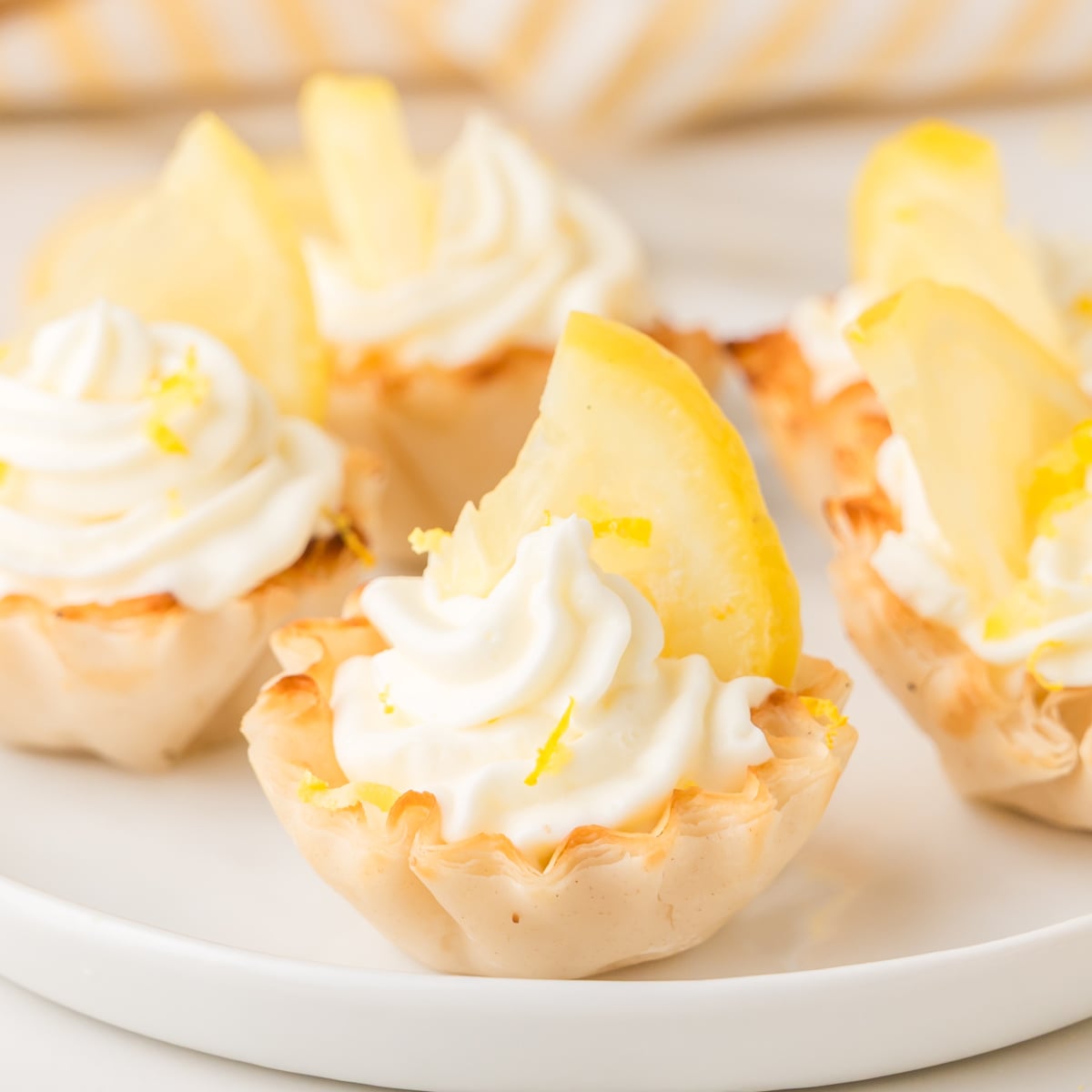 Lemon Cheesecake Bites