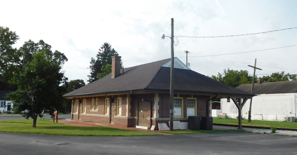 This Town Near Trap Pond State Park Is Worth the Trip
