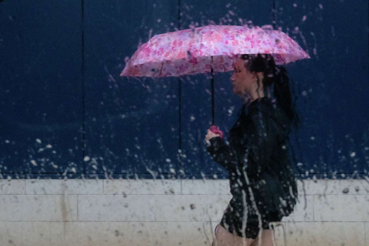 Heavy rain moves through Austin as flooding prompts rescues in Boerne