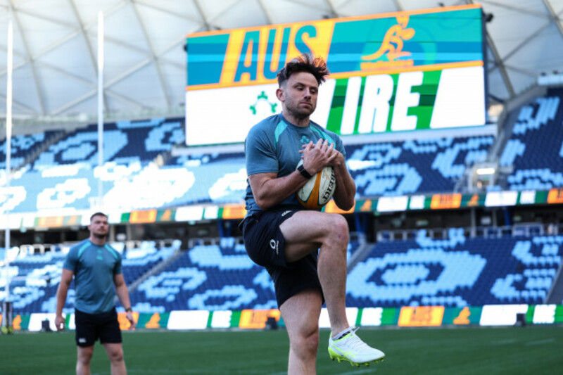 Huge Irish crowd expected as Ireland target fast start against Wallabies