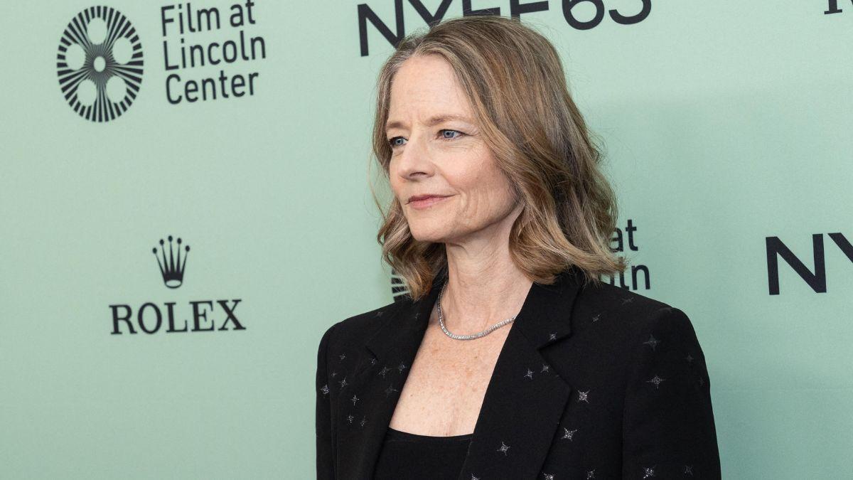 Jodie Foster sparks debate after suggesting 'F1' was 'made by AI ...