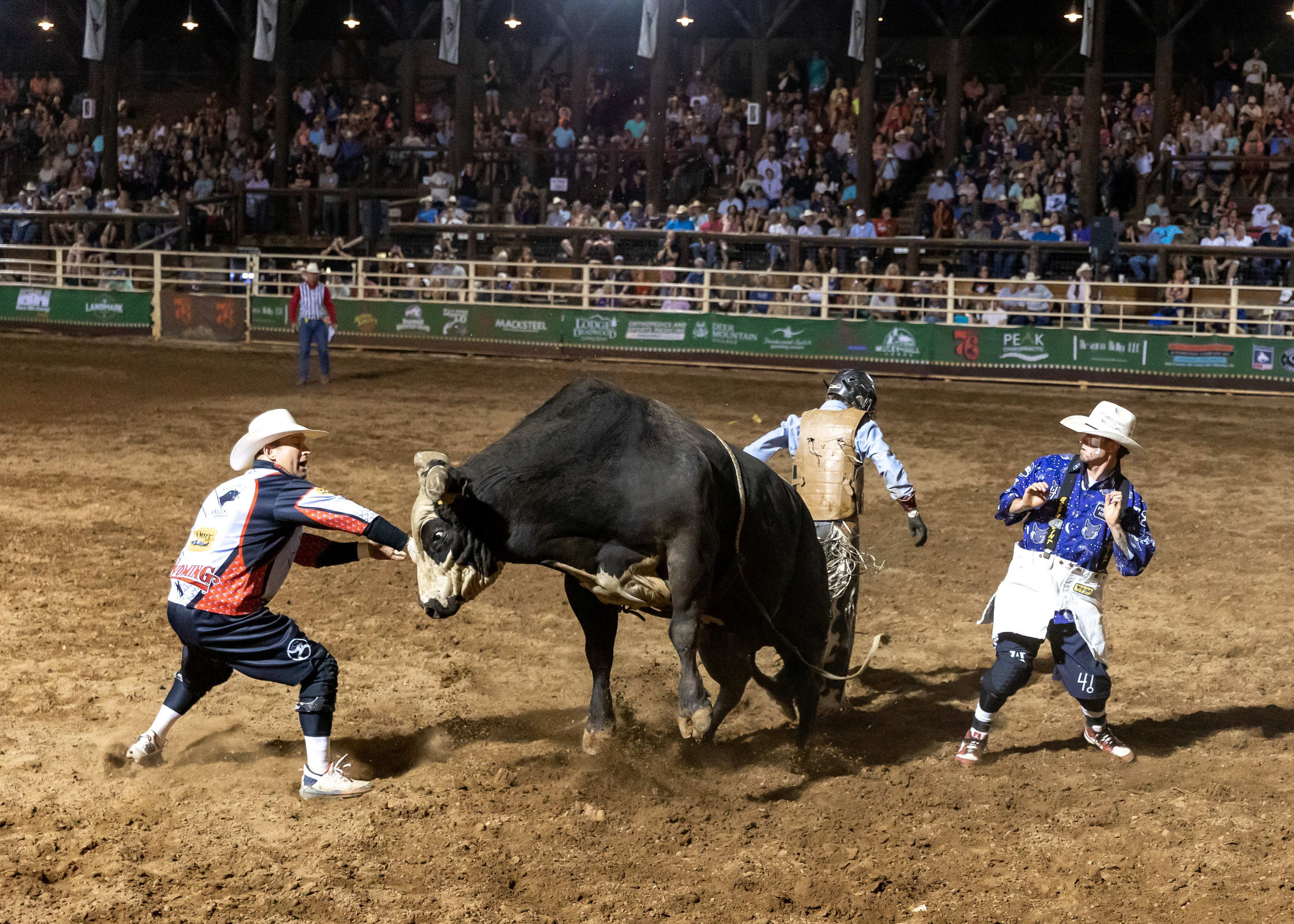 Two bullfighters, one mission: Keeping riders safe at Deadwood’s Days ...