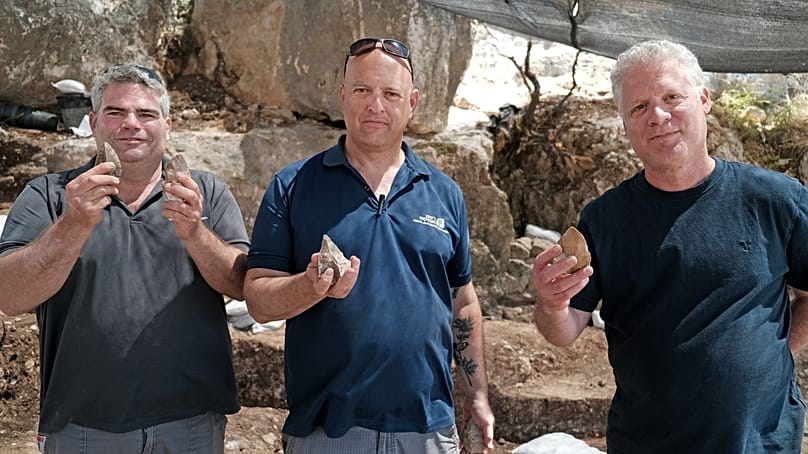 400,000-year-old intact cave found in Israel sheds light on pre ...