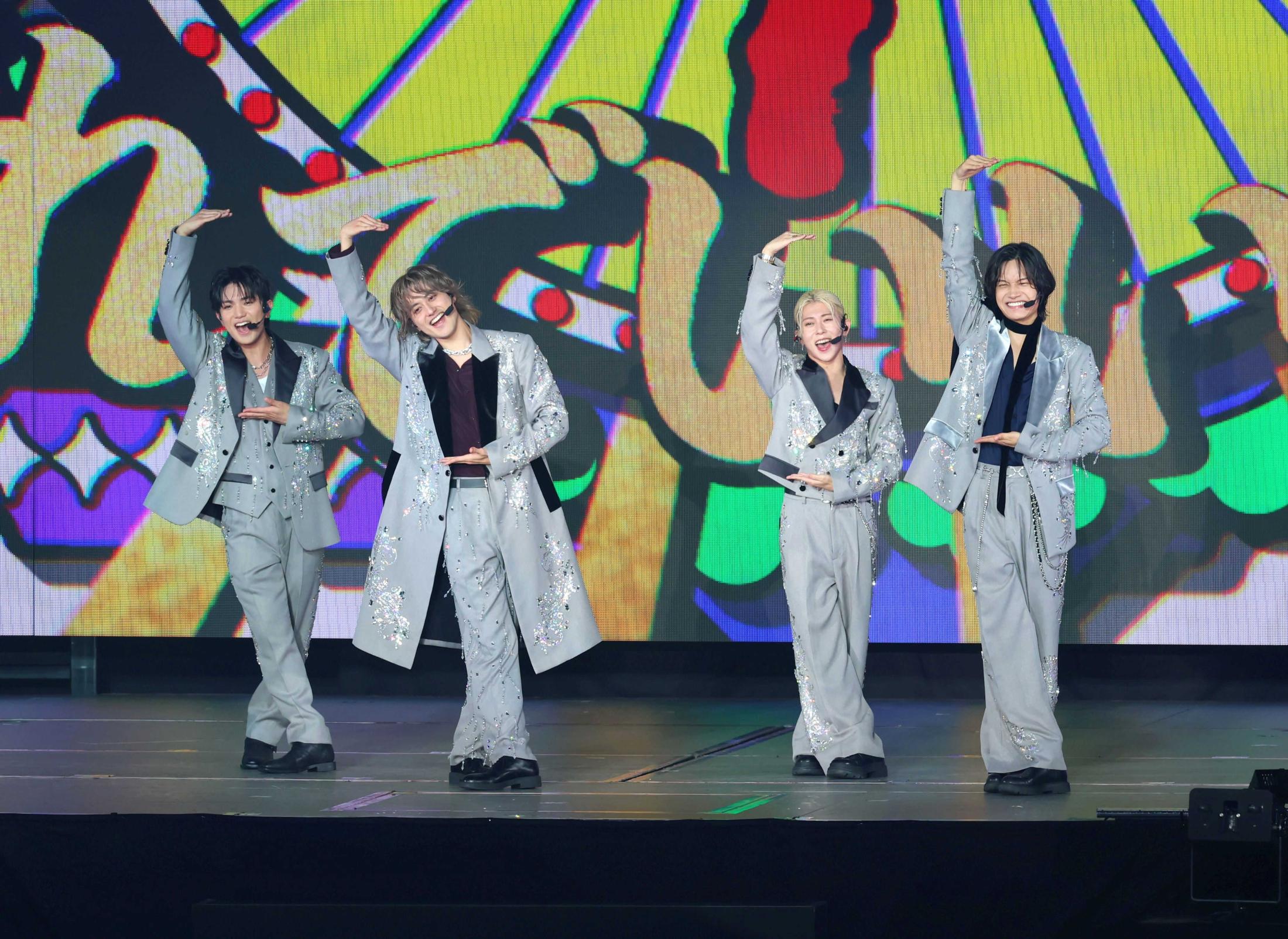 Aぇ!group 新体制初アリーナツアーで魅せた4人の結束 佐野晶哉