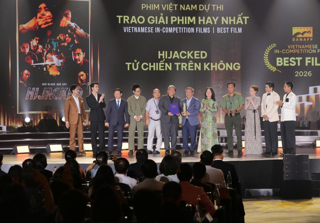 Tử chiến trên không là phim Việt Nam hay nhất tại Liên hoan phim châu Á Đà Nẵng