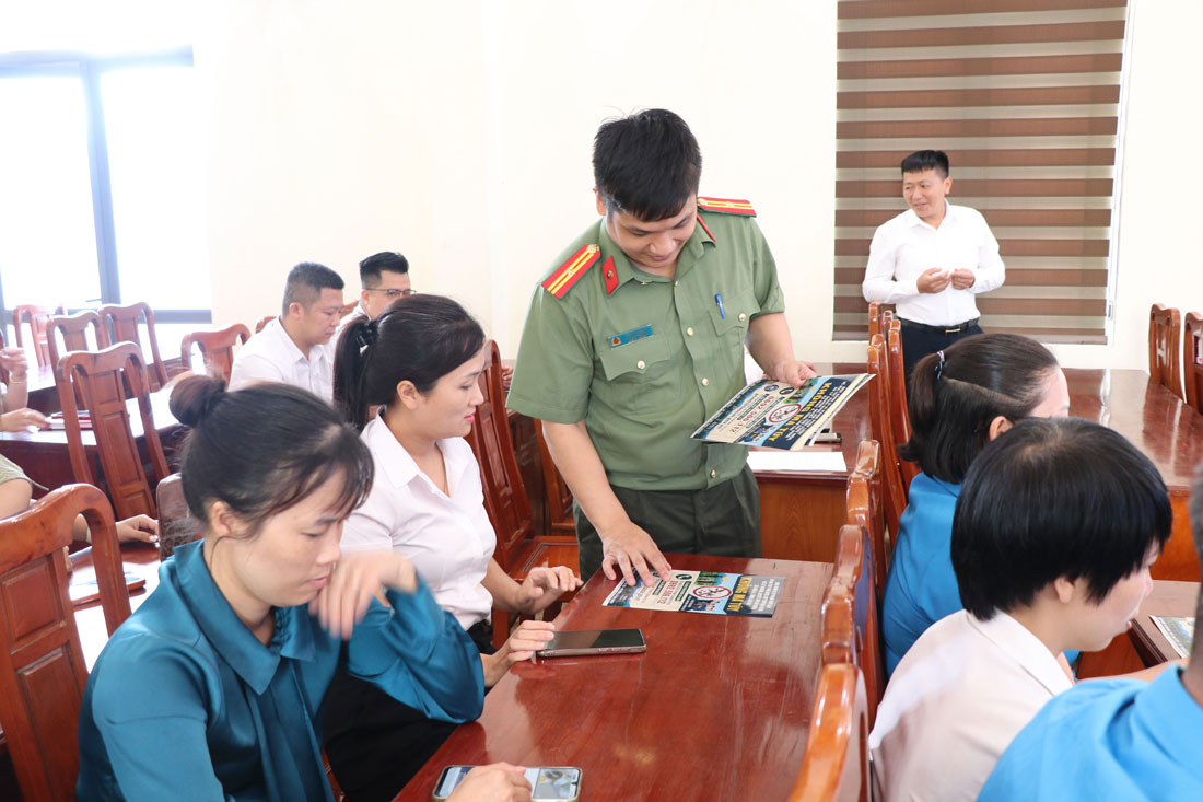 Công đoàn Lào Cai trang bị kỹ năng phòng, chống ma túy cho đoàn viên